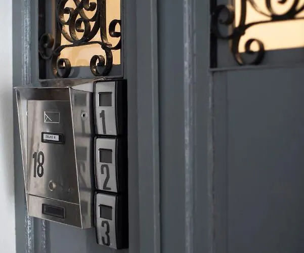 Stelle D'oro Ρόβινι