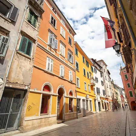 게스트하우스 Stelle D'oro 3*