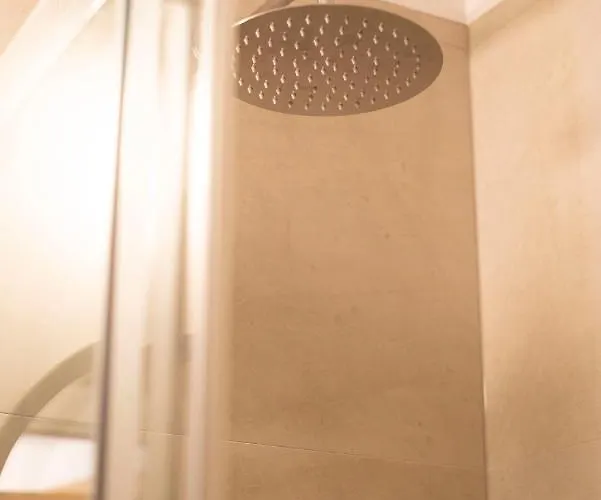 Stelle D'oro 3* 로비니