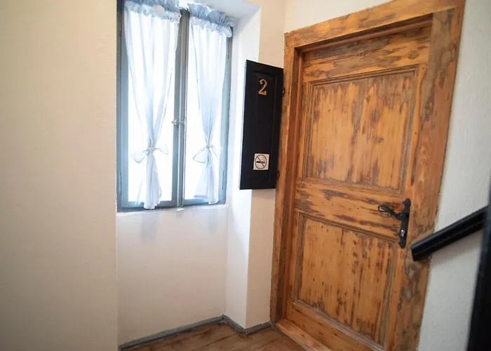 Stelle D'oro 로비니